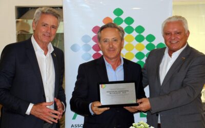 Presidente da FACISC enaltece a força da região em visita na ACIC