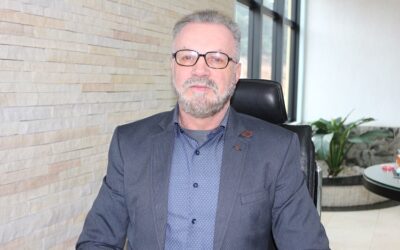 Presidente da ACIC acompanha reestruturação das torres de Tangará