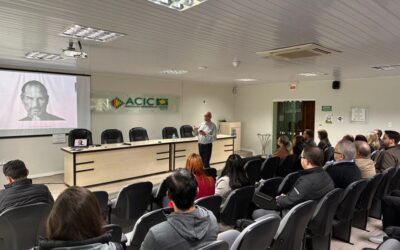 ACIC recebe palestra sobre Estratégia Empresarial