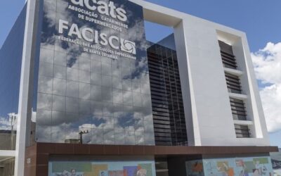FACISC pede ação firme do Governo Federal frente às tarifas impostas pelos EUA