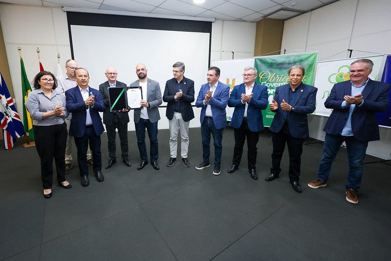 Assinado termo de autorização das obras para novos leitos no Maice