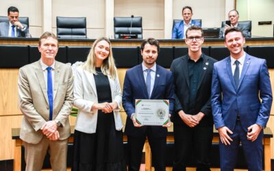 ACIC recebe Certificado de Responsabilidade Social da ALESC