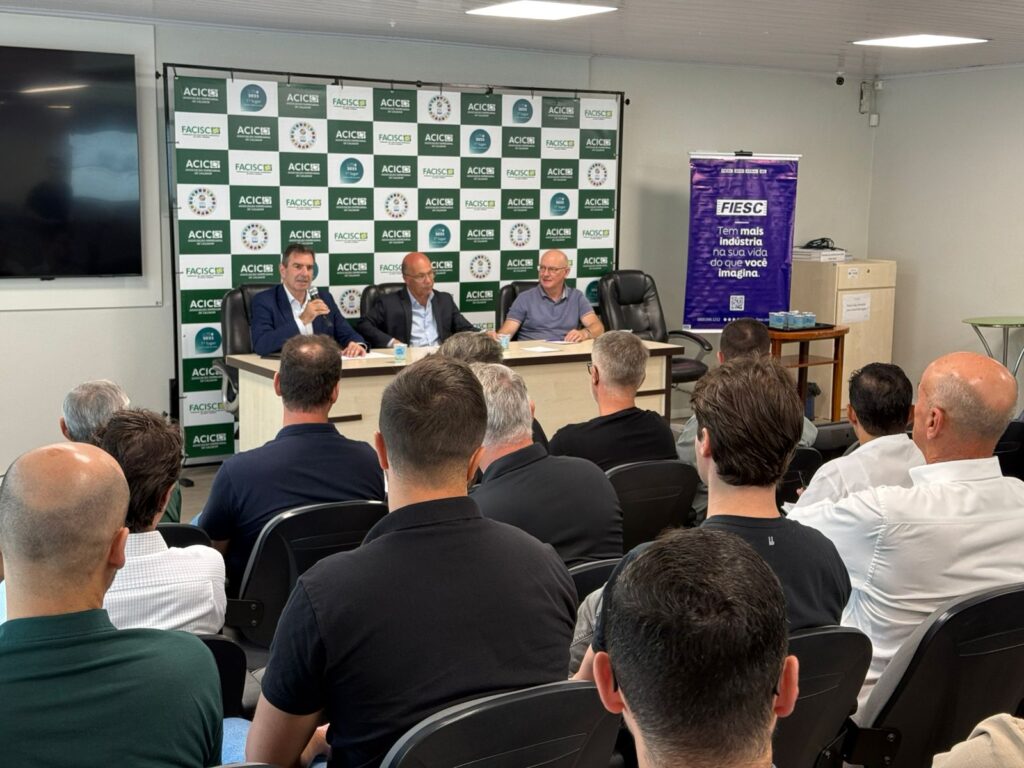 ACIC e FIESC promovem encontro da base florestal com deputado Cobalchini