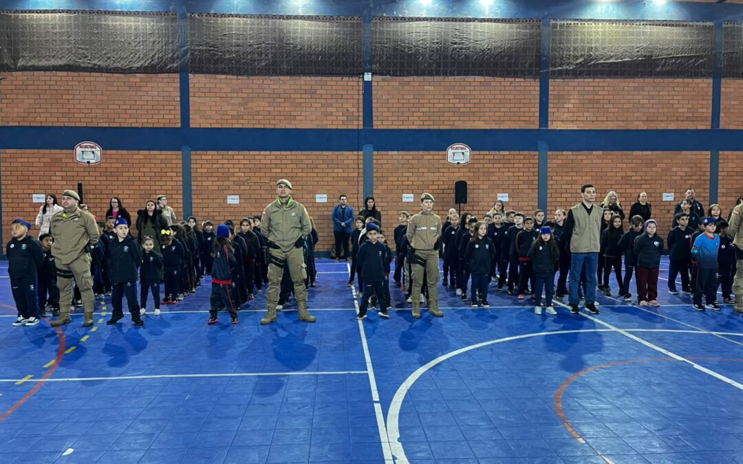 ACIC contribui com Programa Estudante Cidadão em Caçador