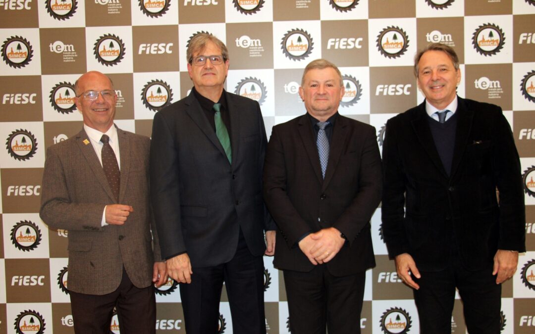 ACIC prestigia posse da nova diretoria do SIMCA